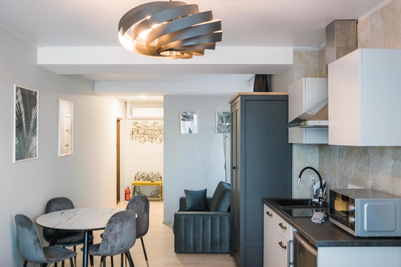 Dharma Stay Apartamentai Telšiai المظهر الخارجي الصورة